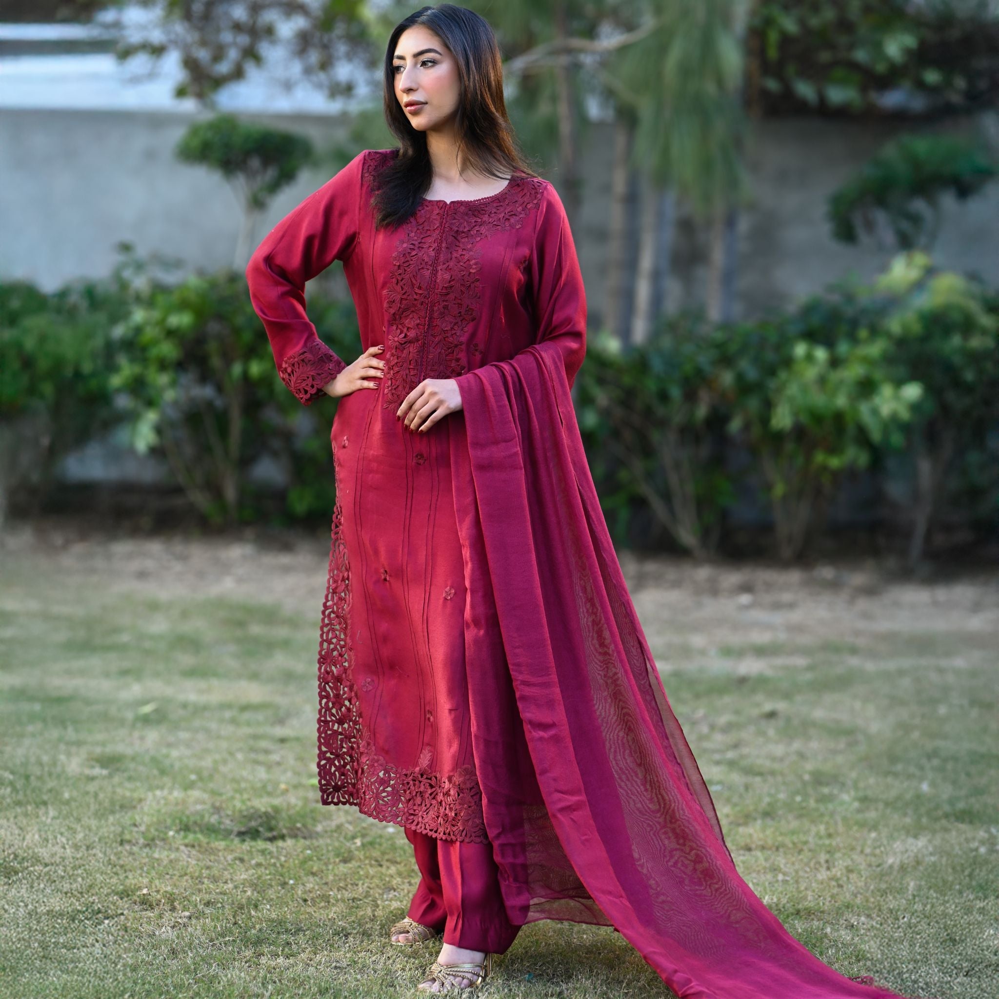 Maroon Opulence CBR 009