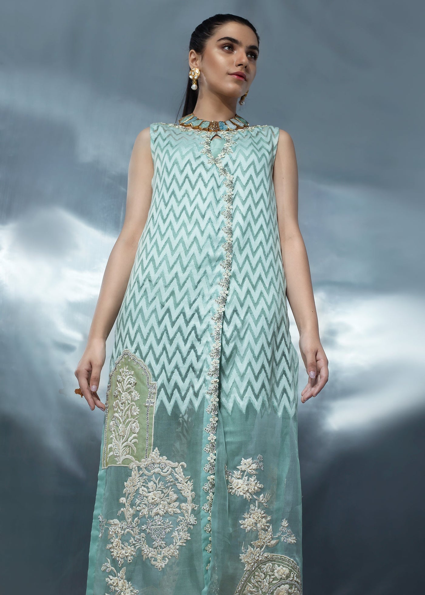 https://cdn.shopify.com/s/files/1/1625/9005/products/14_4acfeec1-8ee8-45e7-b2a7-d32bf52d0ea1.jpg?v=1584192521