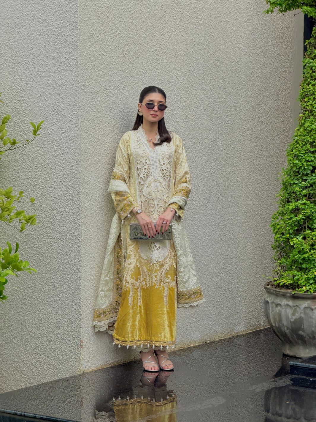 AL-3884 Yellow
