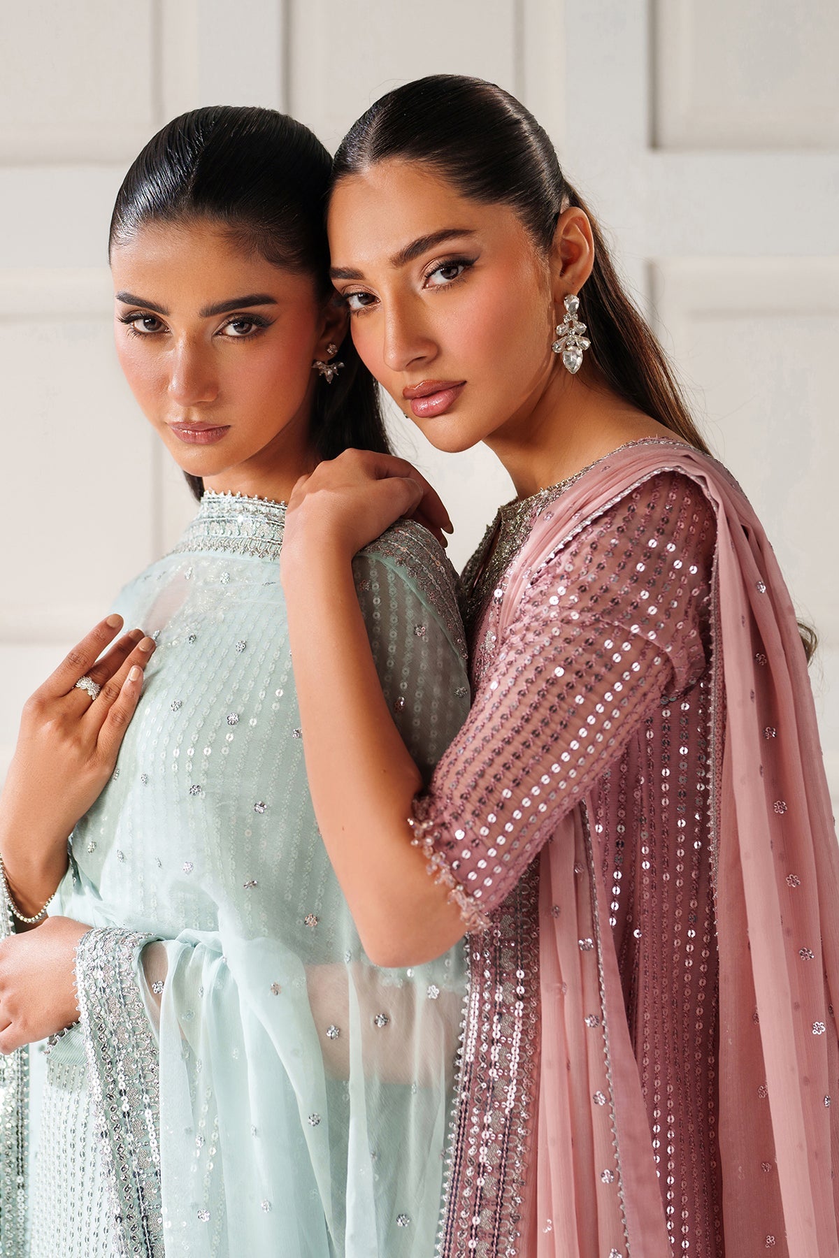 EMBROIDERED CHIFFON UF-4389