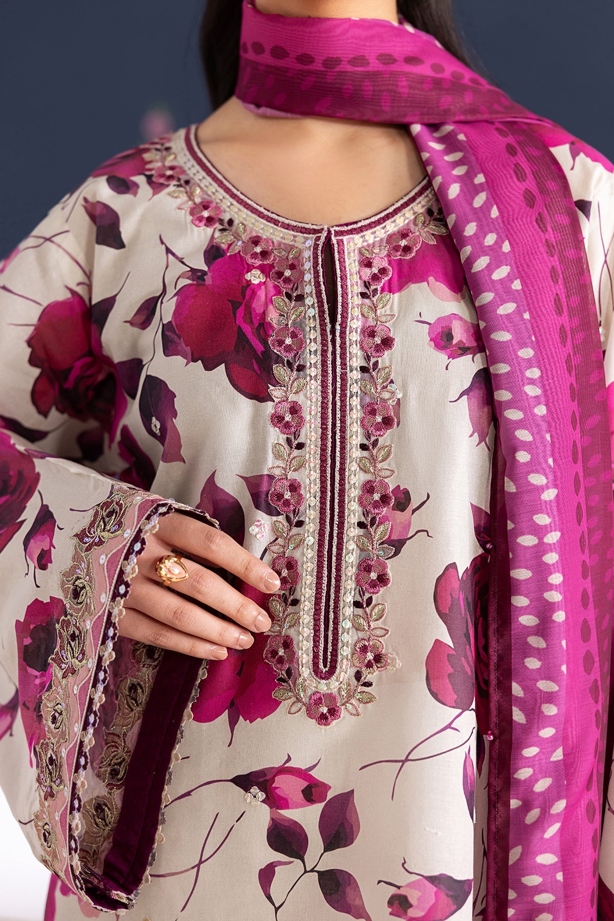 EMBROIDERED LAWN SF-4463