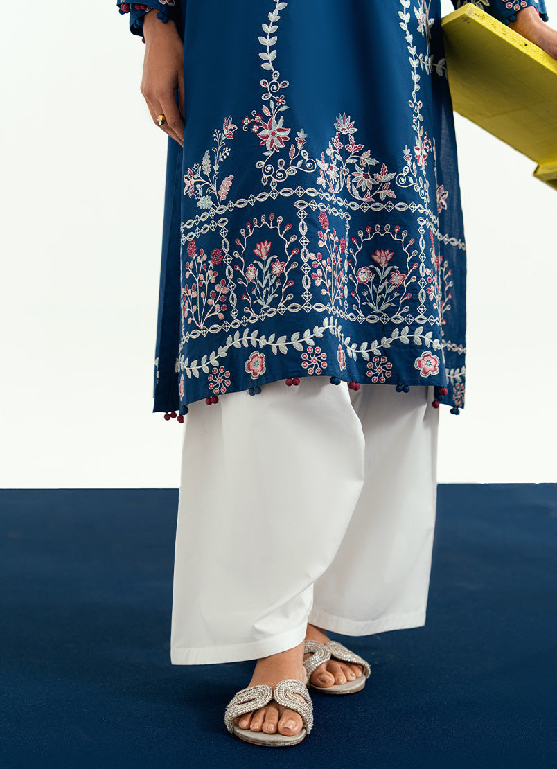 Embroidered Kurta 15456 401