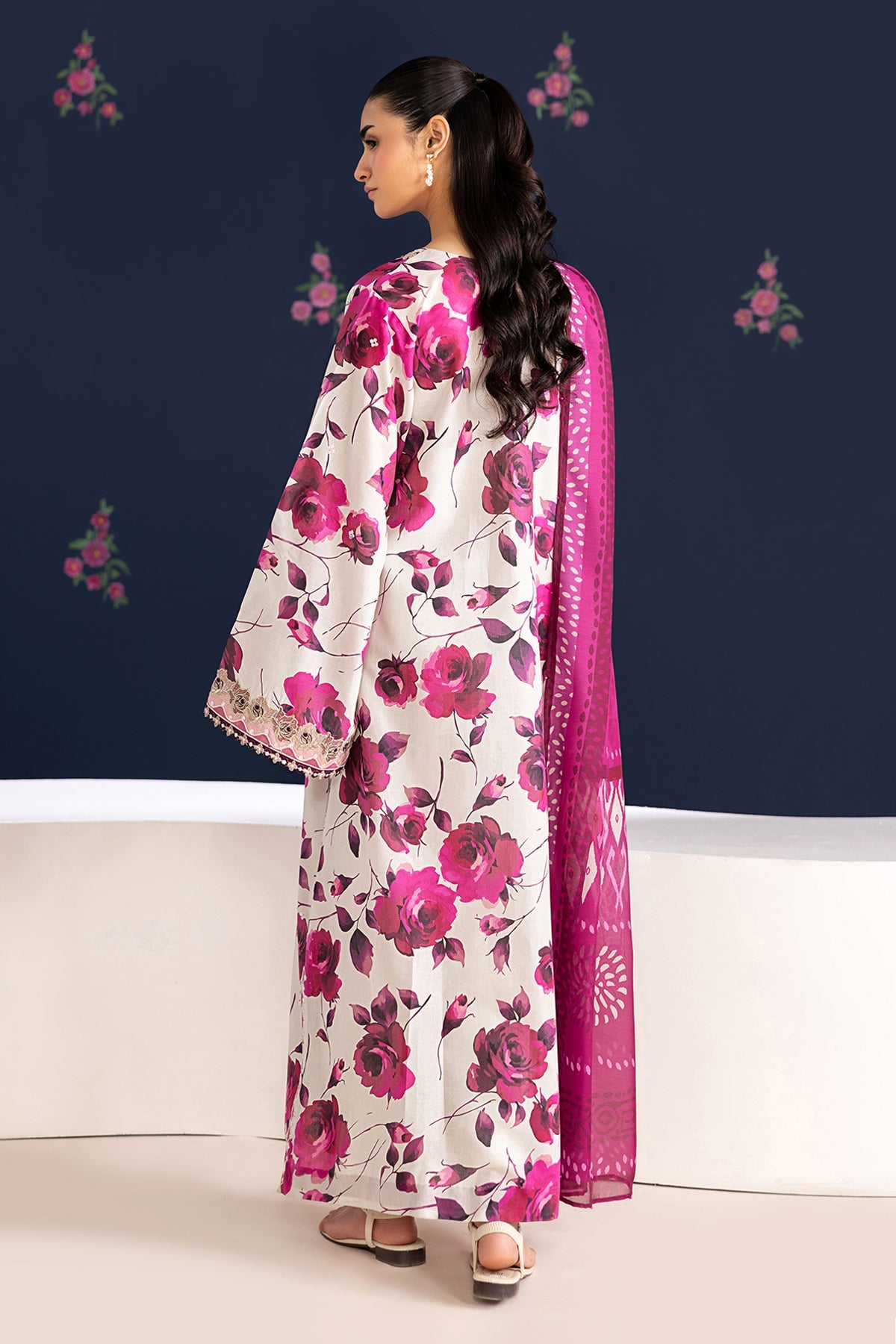 EMBROIDERED LAWN SF-4463