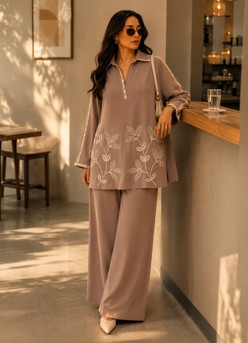 https://cdn.shopify.com/s/files/1/0418/6429/8657/files/15994-351-708.jpg?v=1779174847