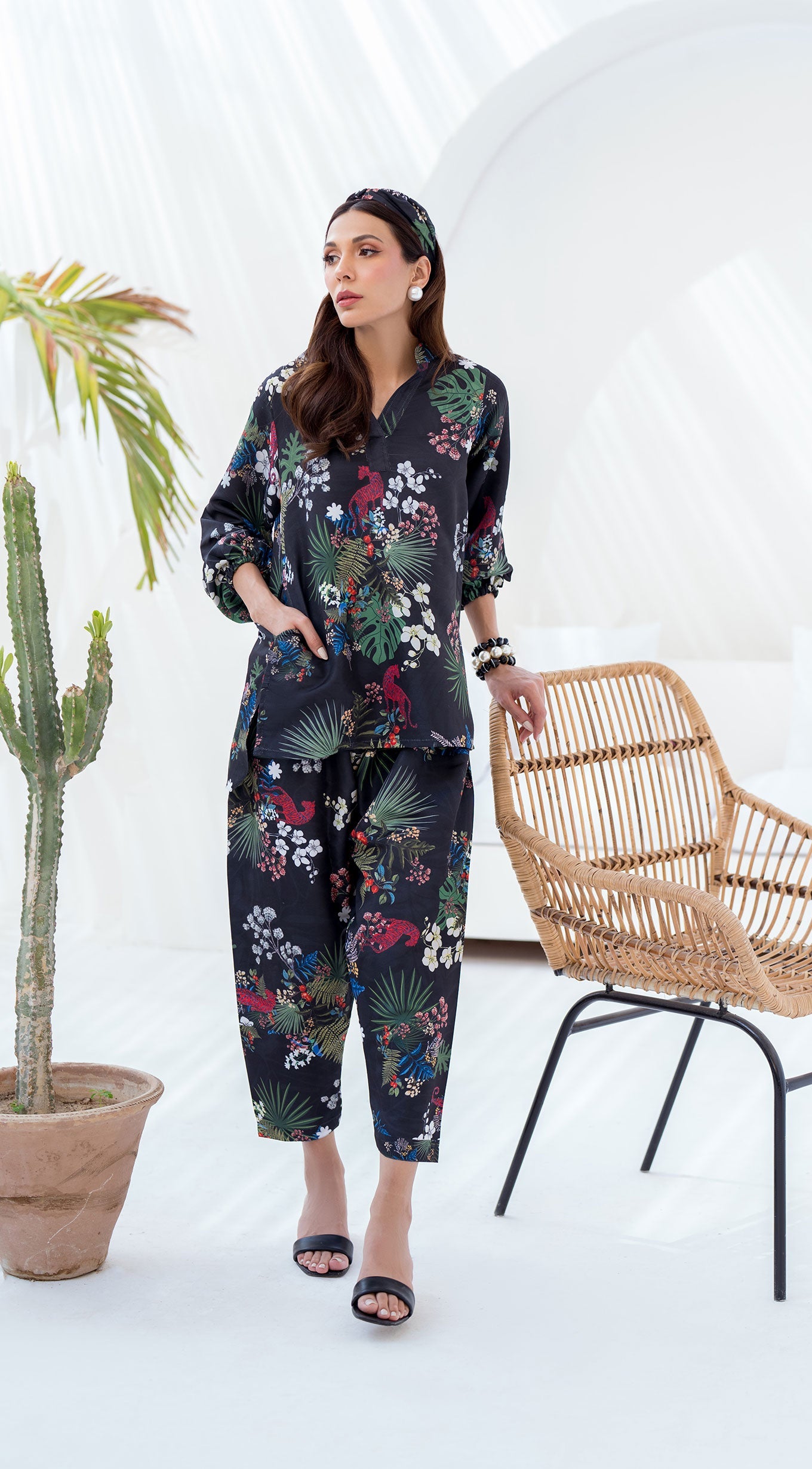 https://cdn.shopify.com/s/files/1/0654/4313/5706/files/15_2b816aa6-b0bf-44f2-a178-e204d1623992.jpg?v=1716540399