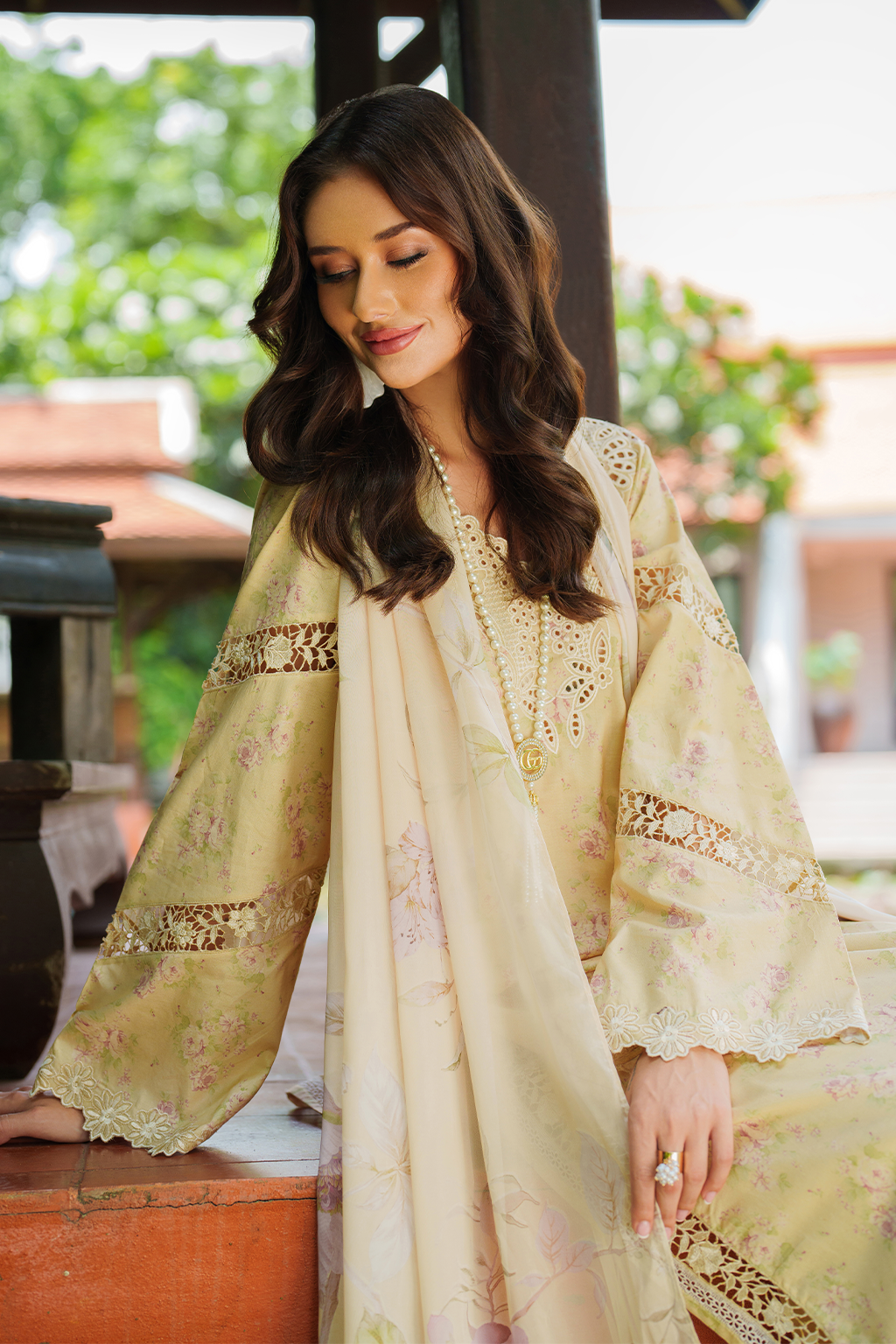 UE-497 Printed Lawn