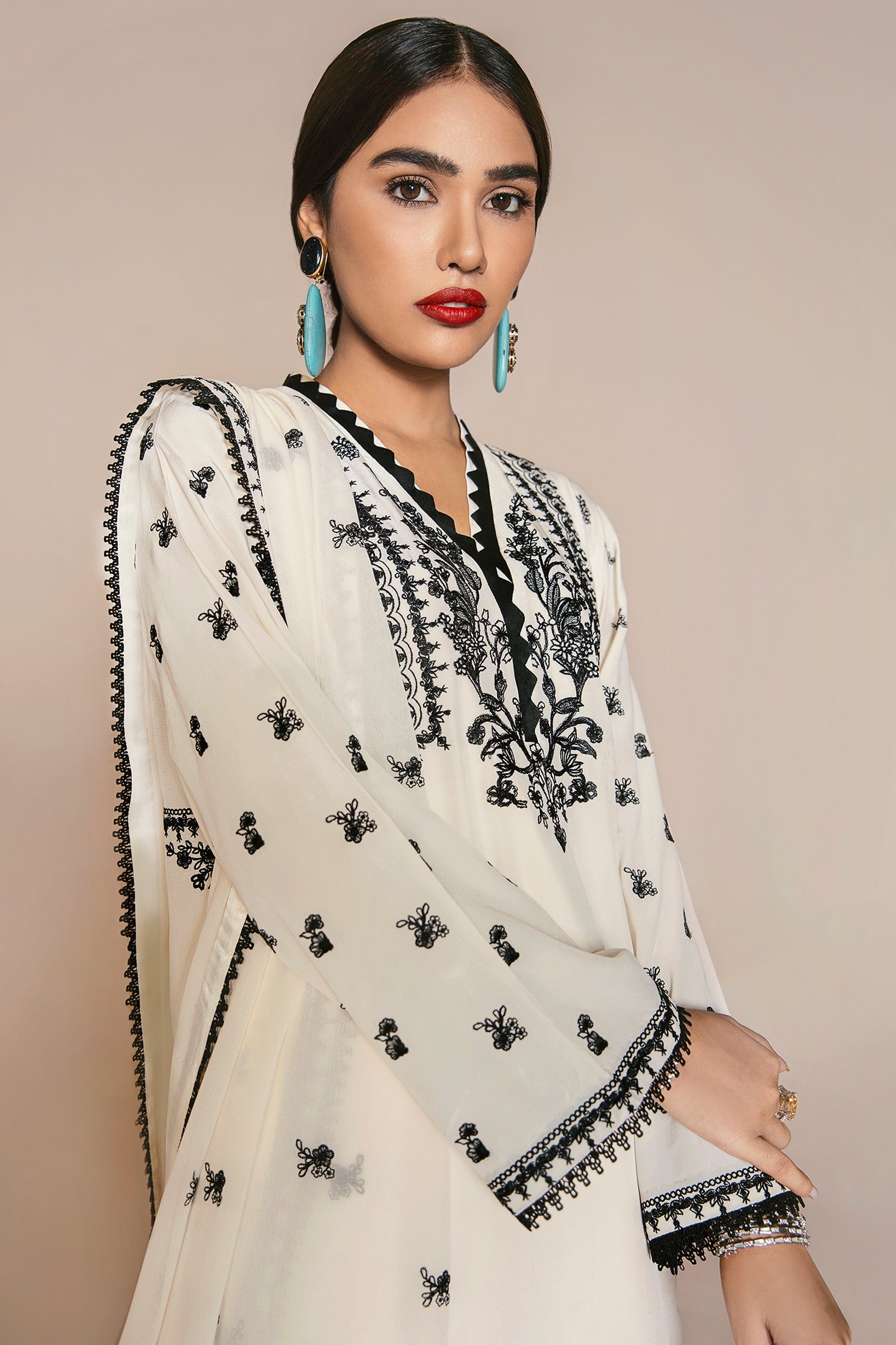 https://cdn.shopify.com/s/files/1/1678/4755/products/1600x2400a2_1c7ce6ae-9e6d-4c69-b1e3-3b8fc4eeff91.jpg?v=1631169084