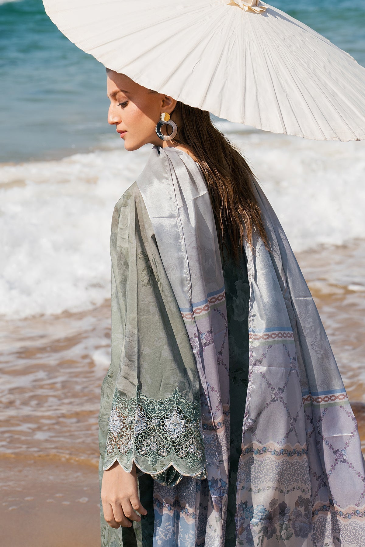 EMBROIDERED PRINTED LAWN UF-4118