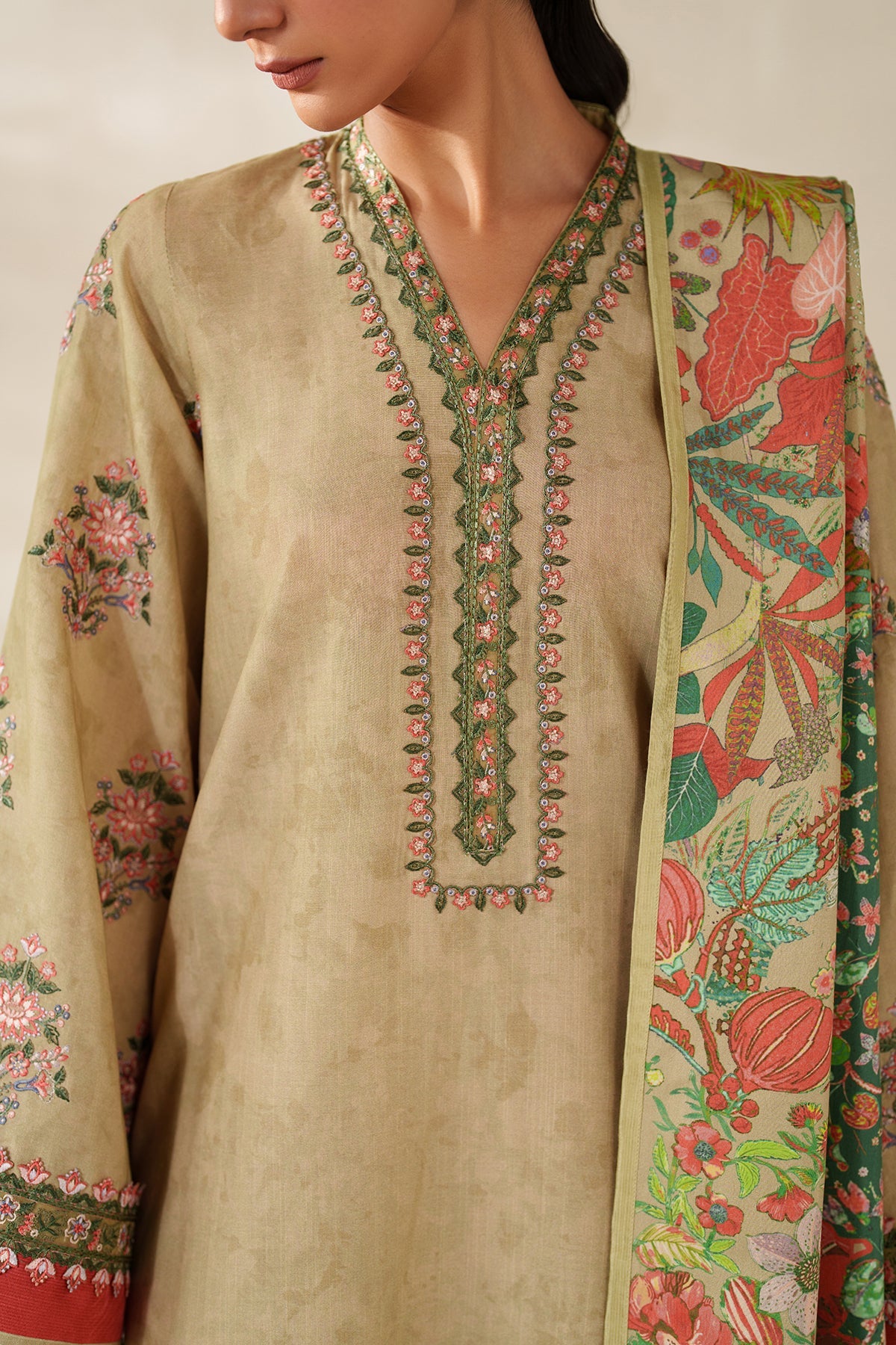 EMBROIDERED KHADDAR UF-4342