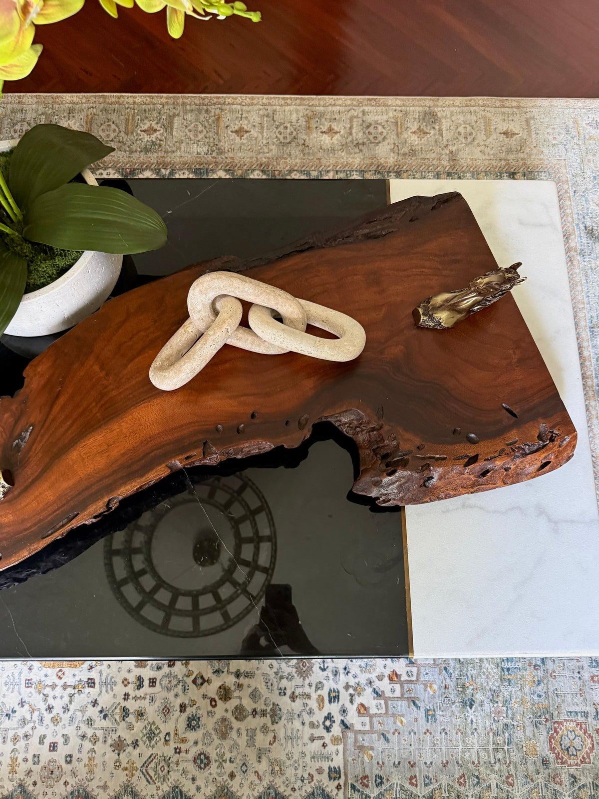 Horse head Tray (elevated) 084