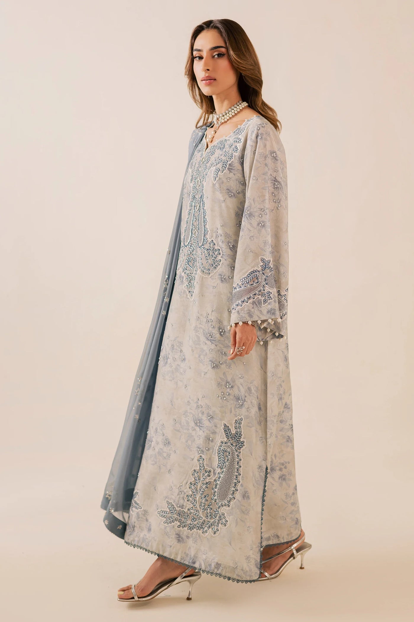 https://cdn.shopify.com/s/files/1/0551/9487/8152/files/16_fa65f7d8-b317-4801-80f5-8a4f4198953e.webp?v=1770705428