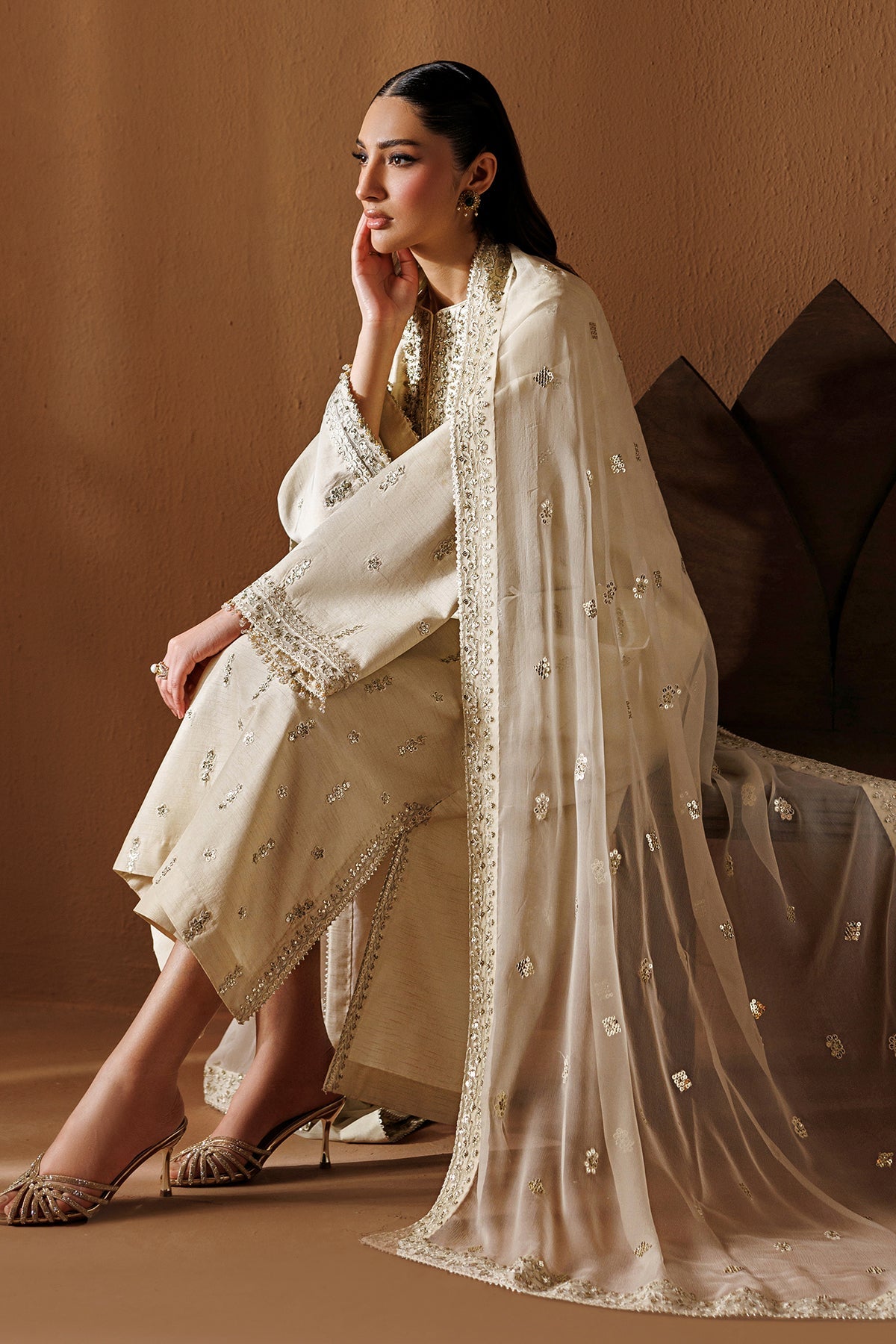 Embroidered Raw Silk Sf-4434
