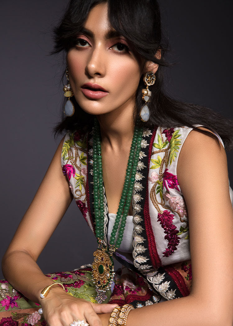 Saira Shakira