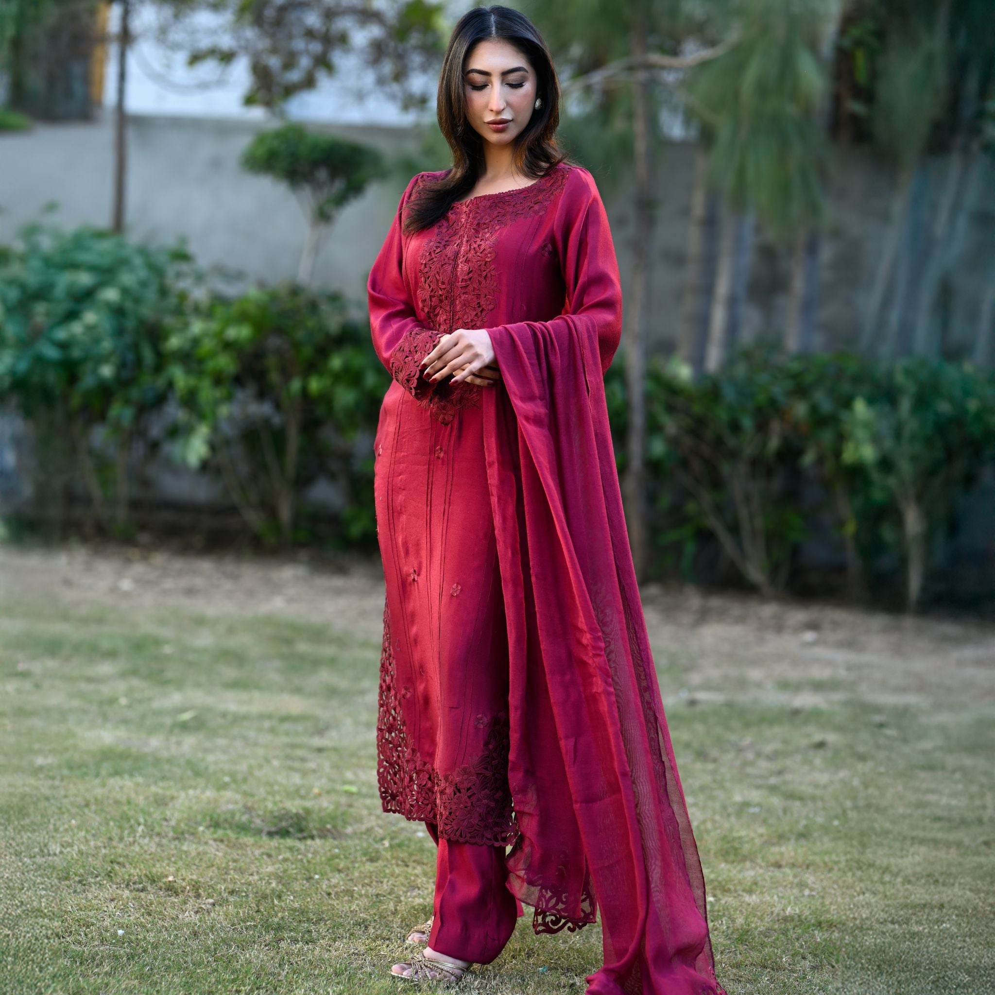Maroon Opulence CBR 009