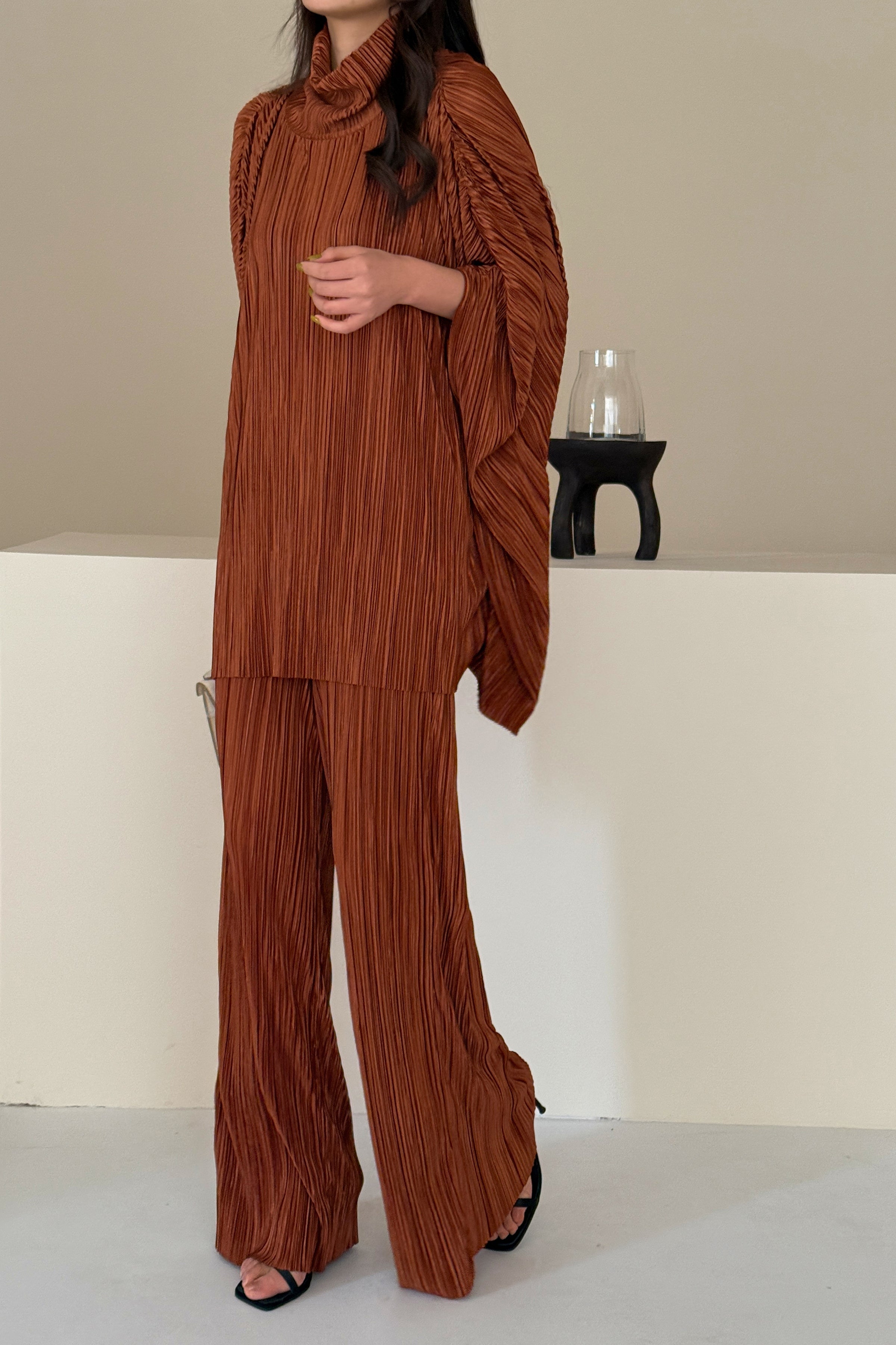 Istanbul Rustic Pleated Suit