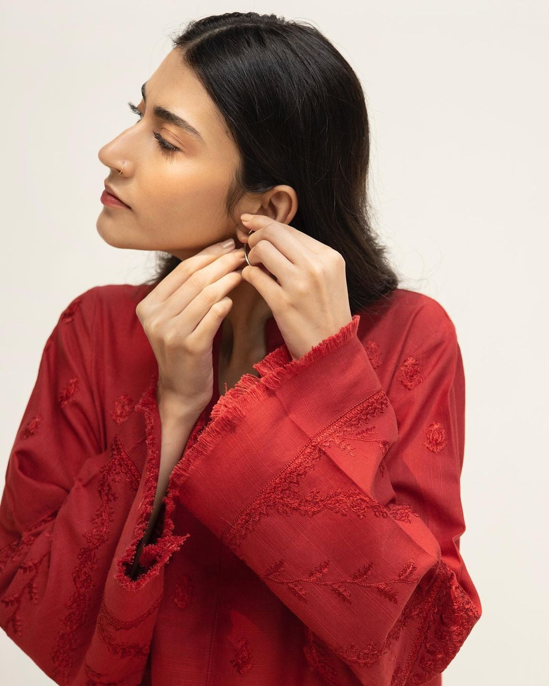 Gul-e-Rooh – Elegant 2piece Embroidered Suit for Women
