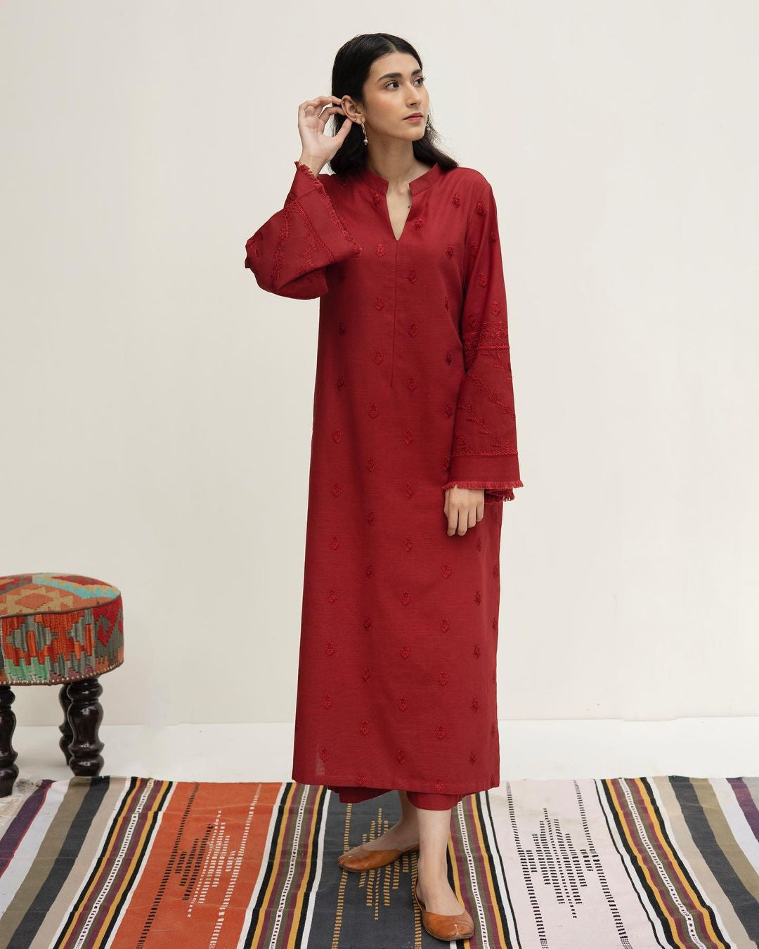 Gul-e-Rooh – Elegant 2piece Embroidered Suit for Women