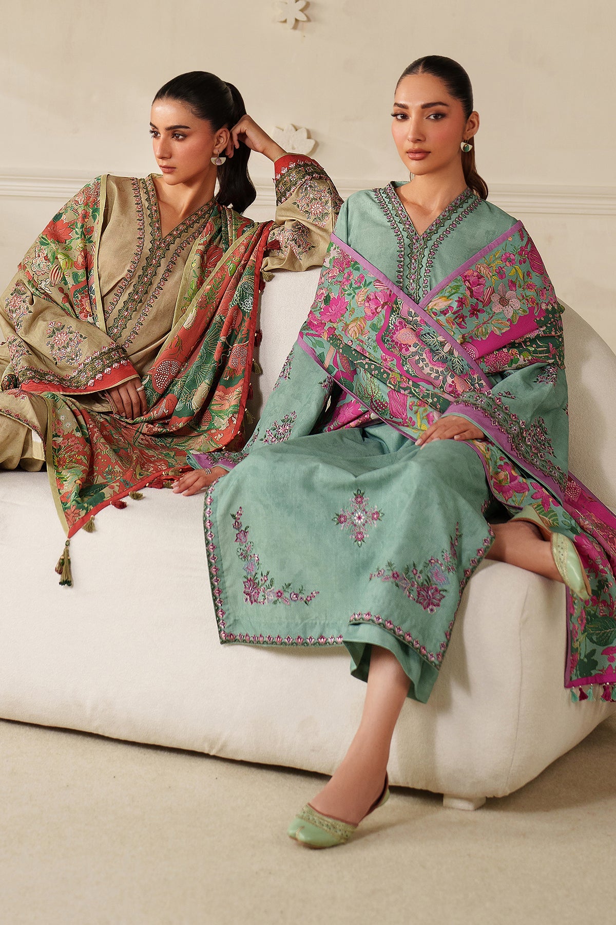 EMBROIDERED KHADDAR SF-4343