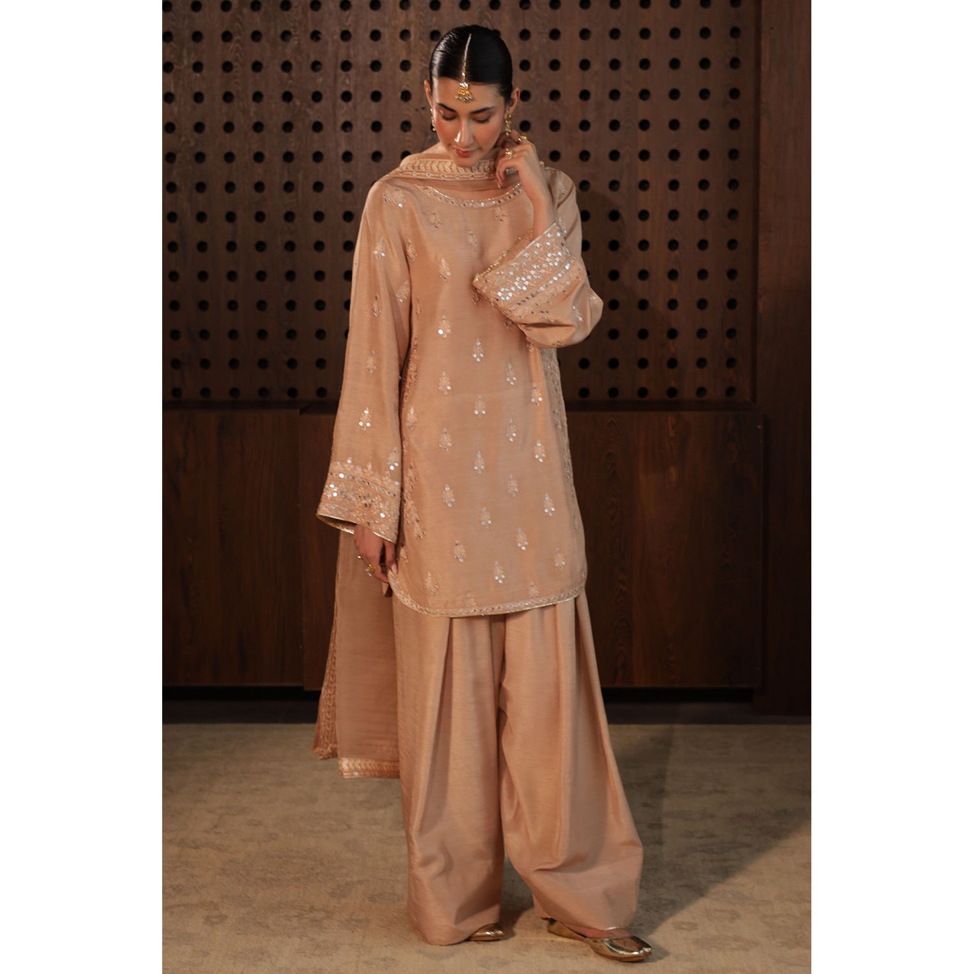 Sheerchai Outfit