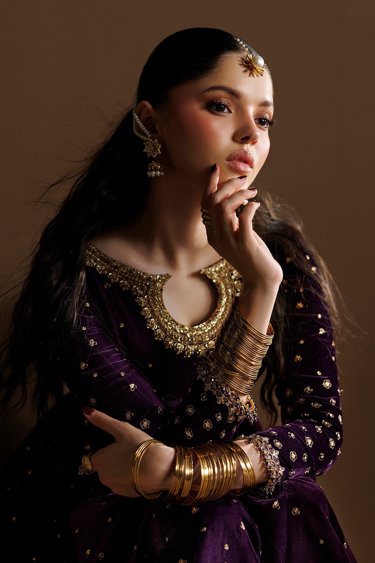 EMBROIDERED VELVET UF-4628