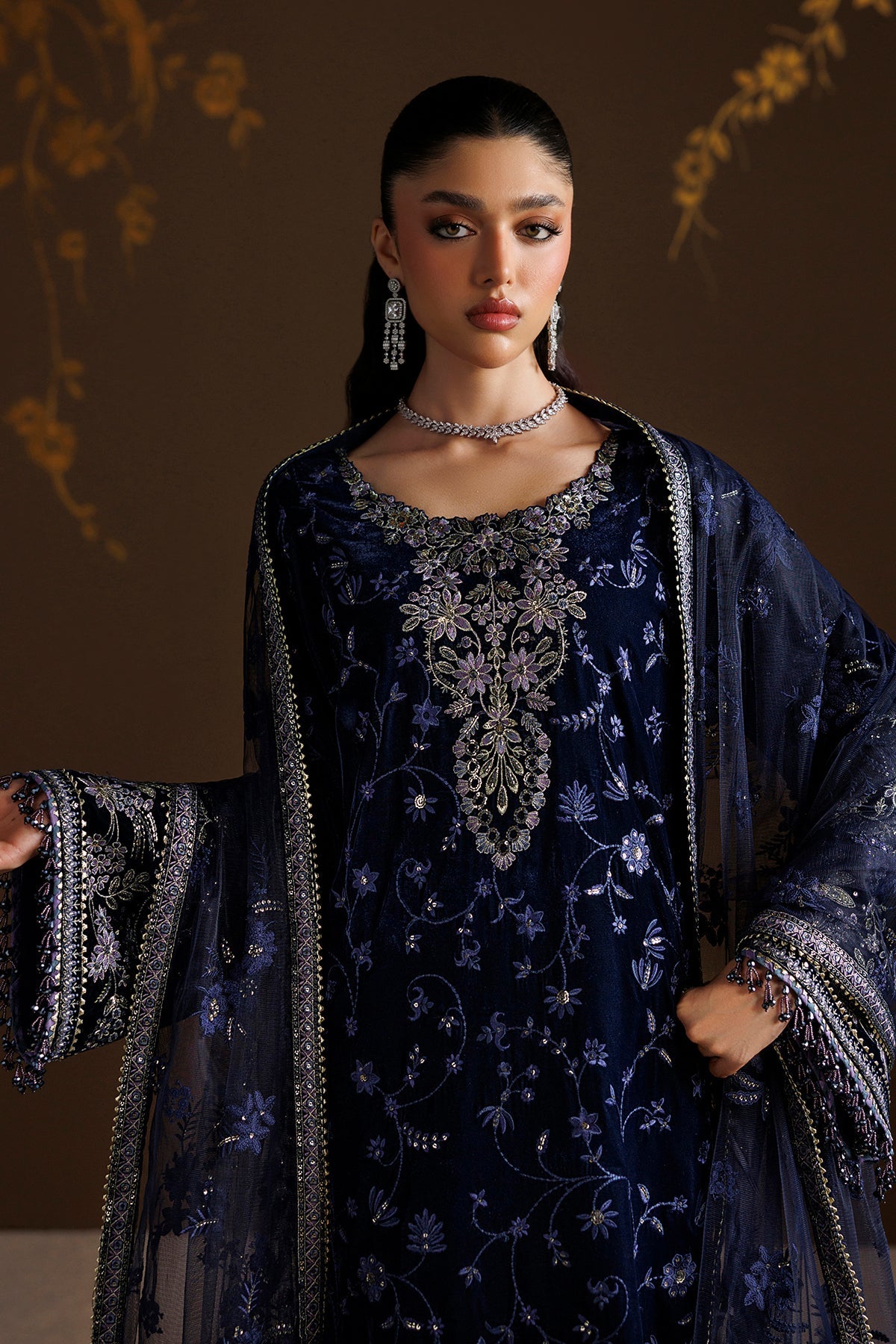EMBROIDERED VELVET SF-4555