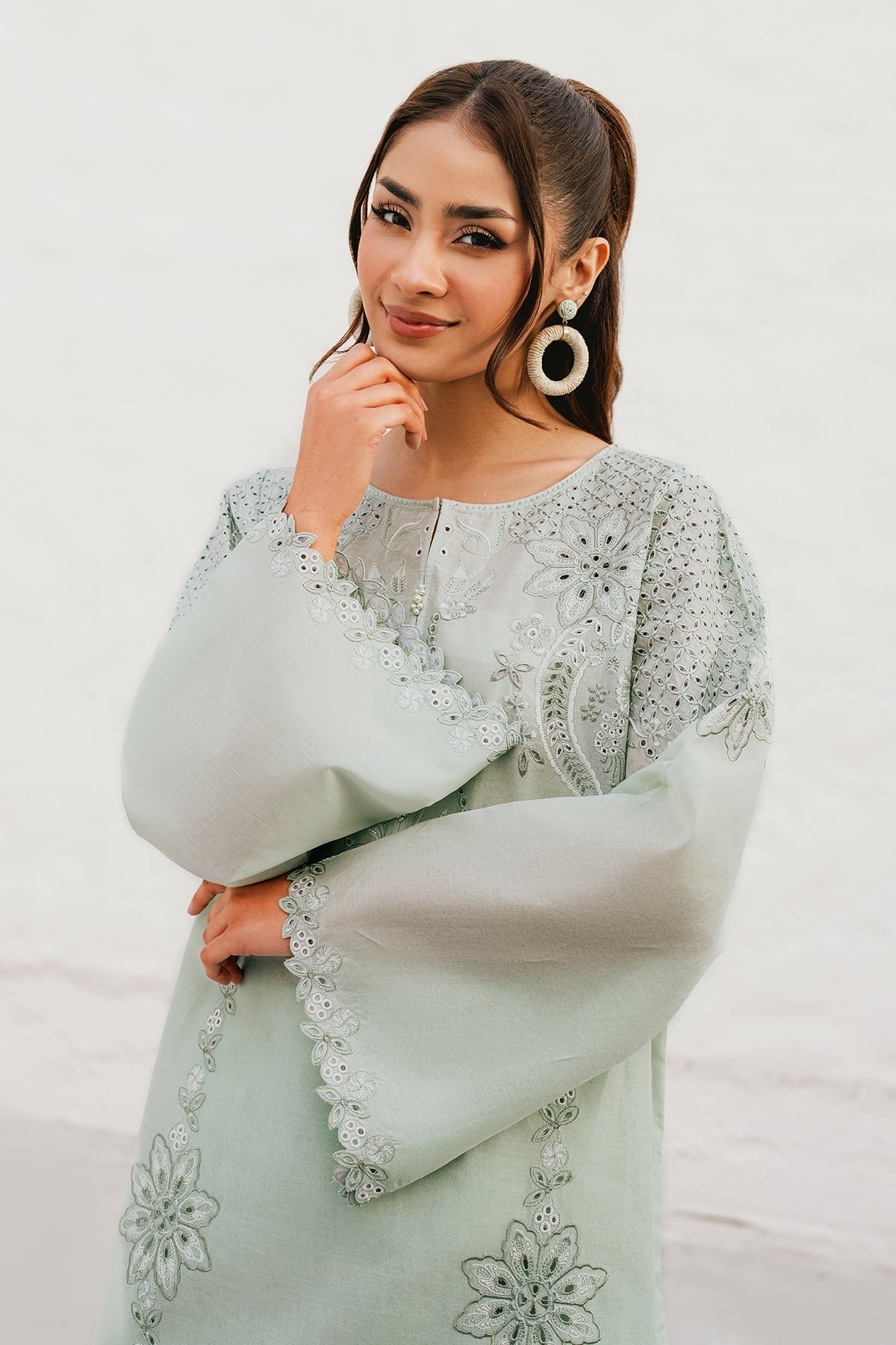 EMBROIDERED LAWN PR-1086