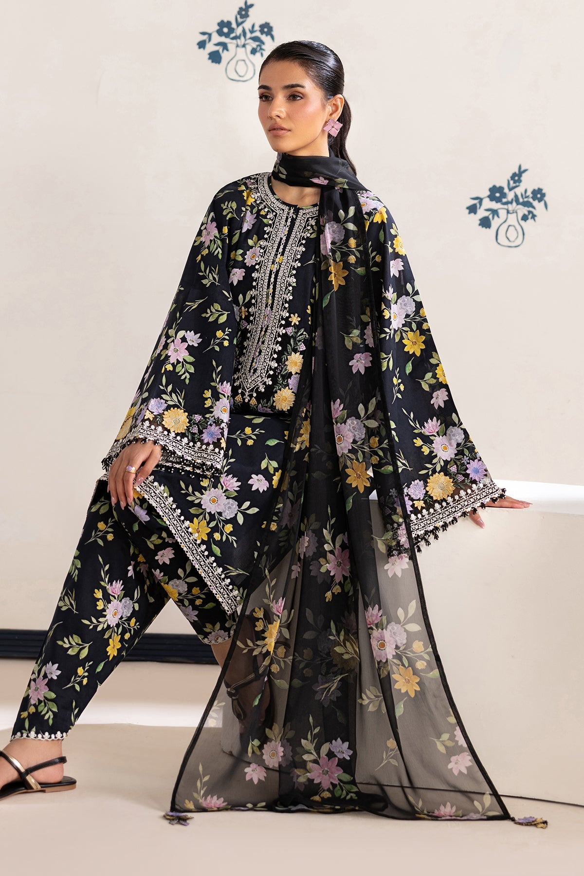 EMBROIDERED LAWN SF-4465