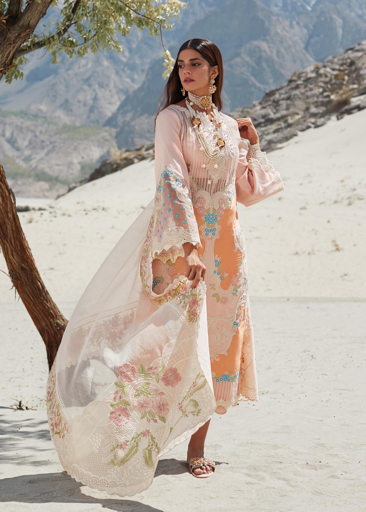 https://cdn.shopify.com/s/files/1/0634/9714/2487/files/18_a13200ee-058c-4dbf-bc44-57ffc4f5004a.jpg?v=1687029551