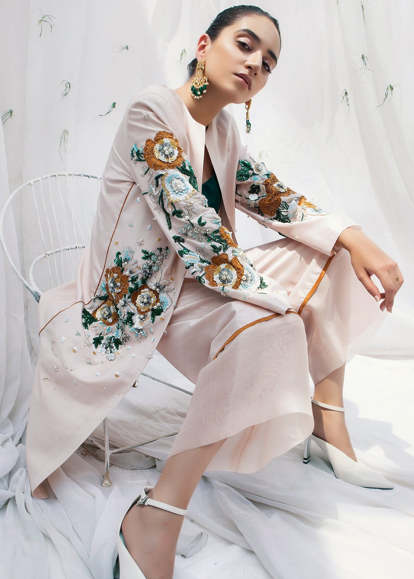 Dupatta as shown