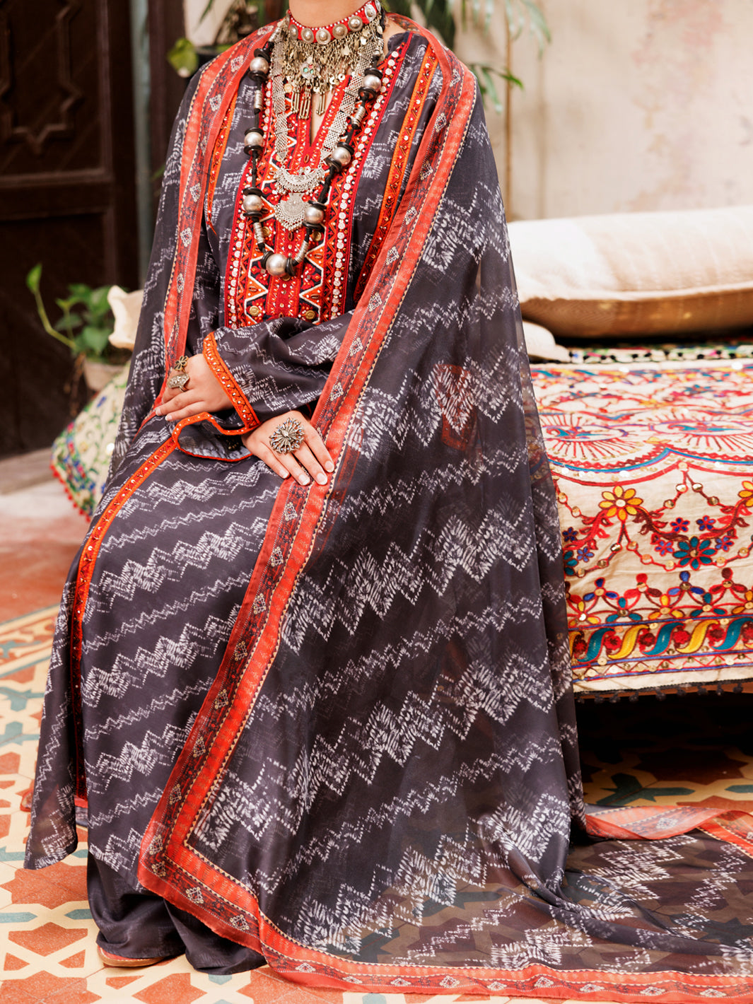 Black Poly-Lawn 3Pc Unstitched - ALP-3PS-1955B
