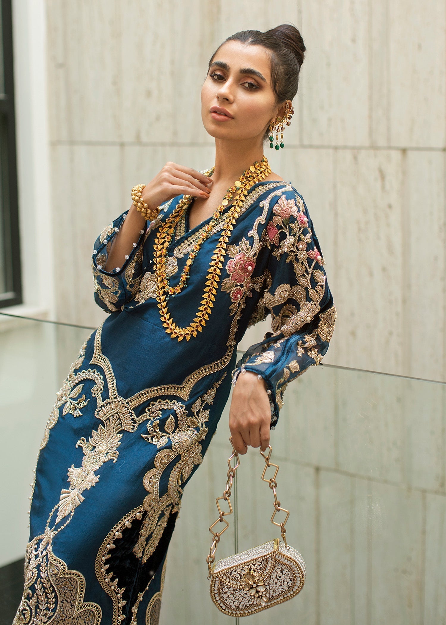 Saira Shakira – Azure Style