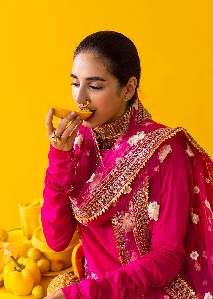 Nova Yarn Dyed Khaddar Kurta