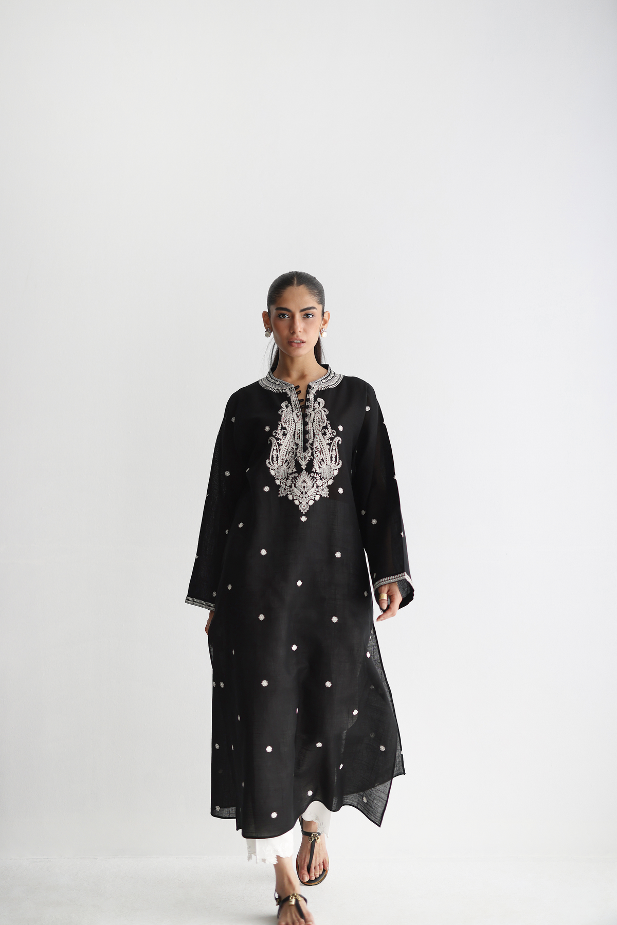 Black - Fully Embroidered Kurta