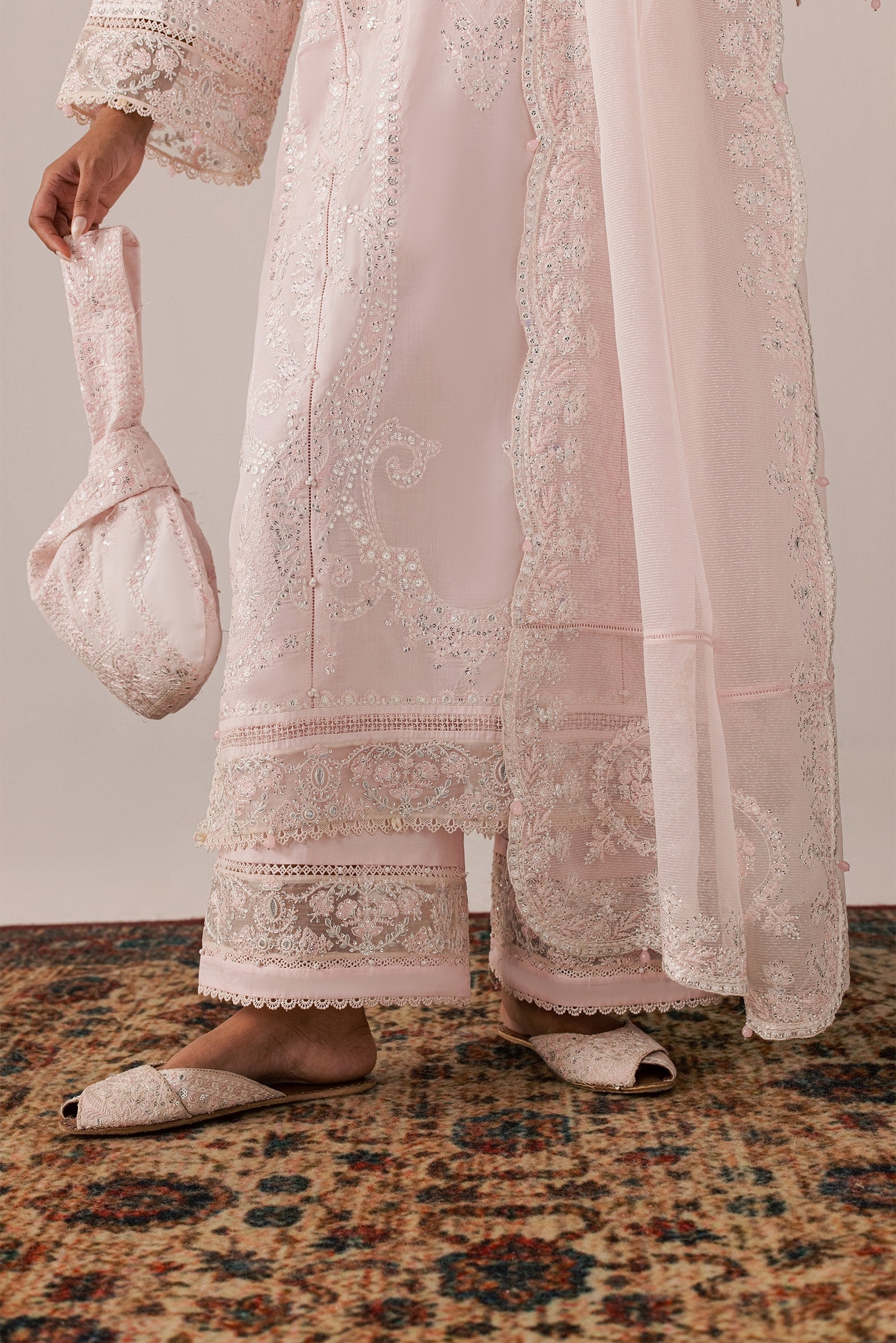 ROUHAAN (EL26-04 B ST)