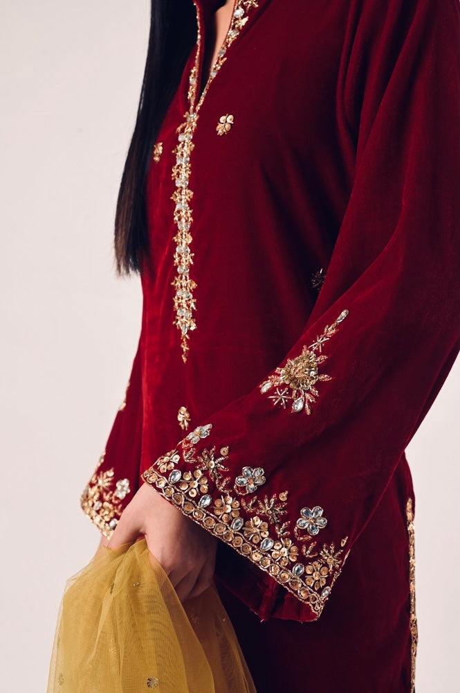 Zenya Velvet Outfit