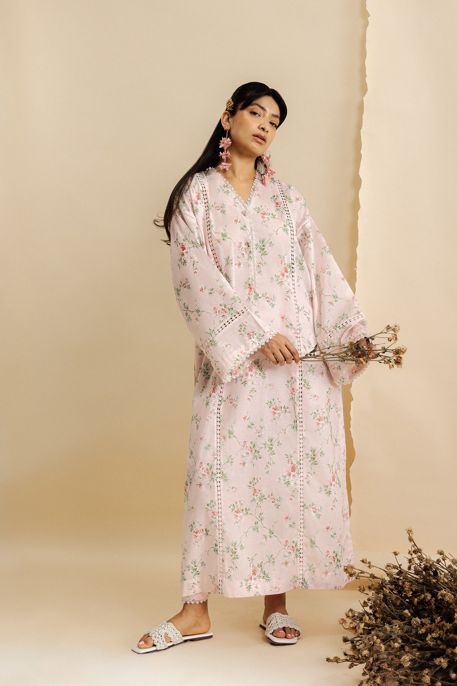 https://cdn.shopify.com/s/files/1/0081/0283/8329/files/1E6A0012.jpg?v=1775738719
