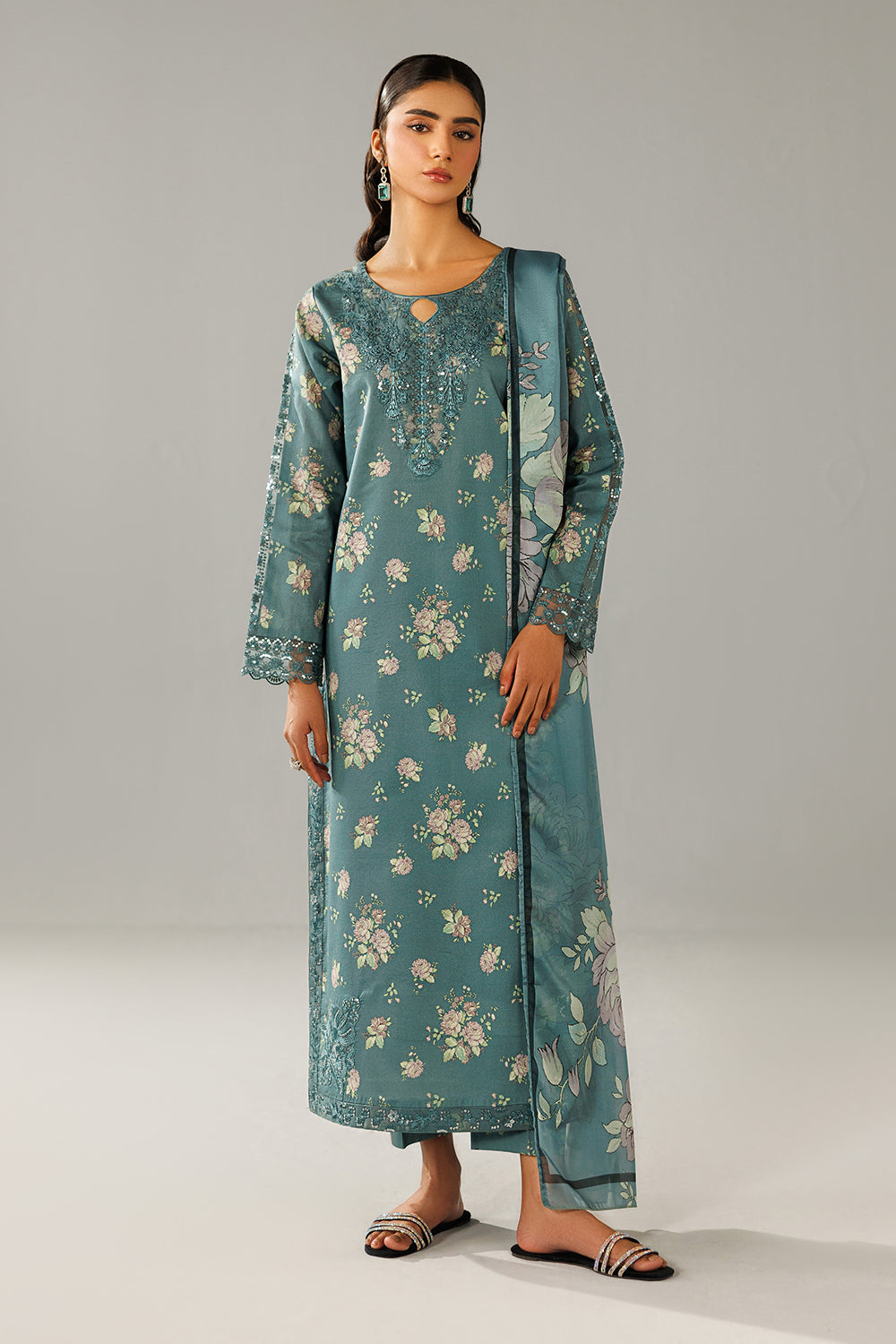 Embroidered Lawn DT-26-16