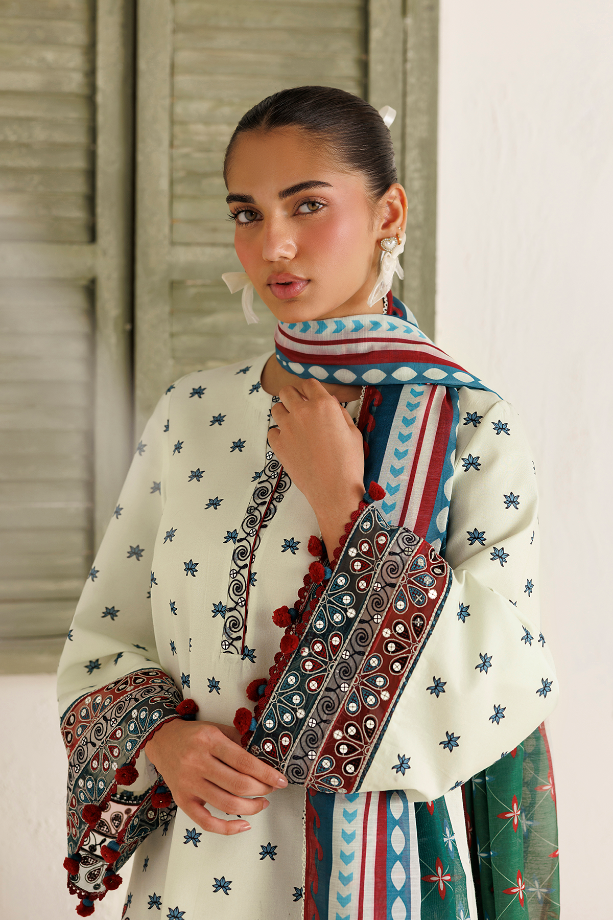 EMBROIDERED LAWN RTW-9389