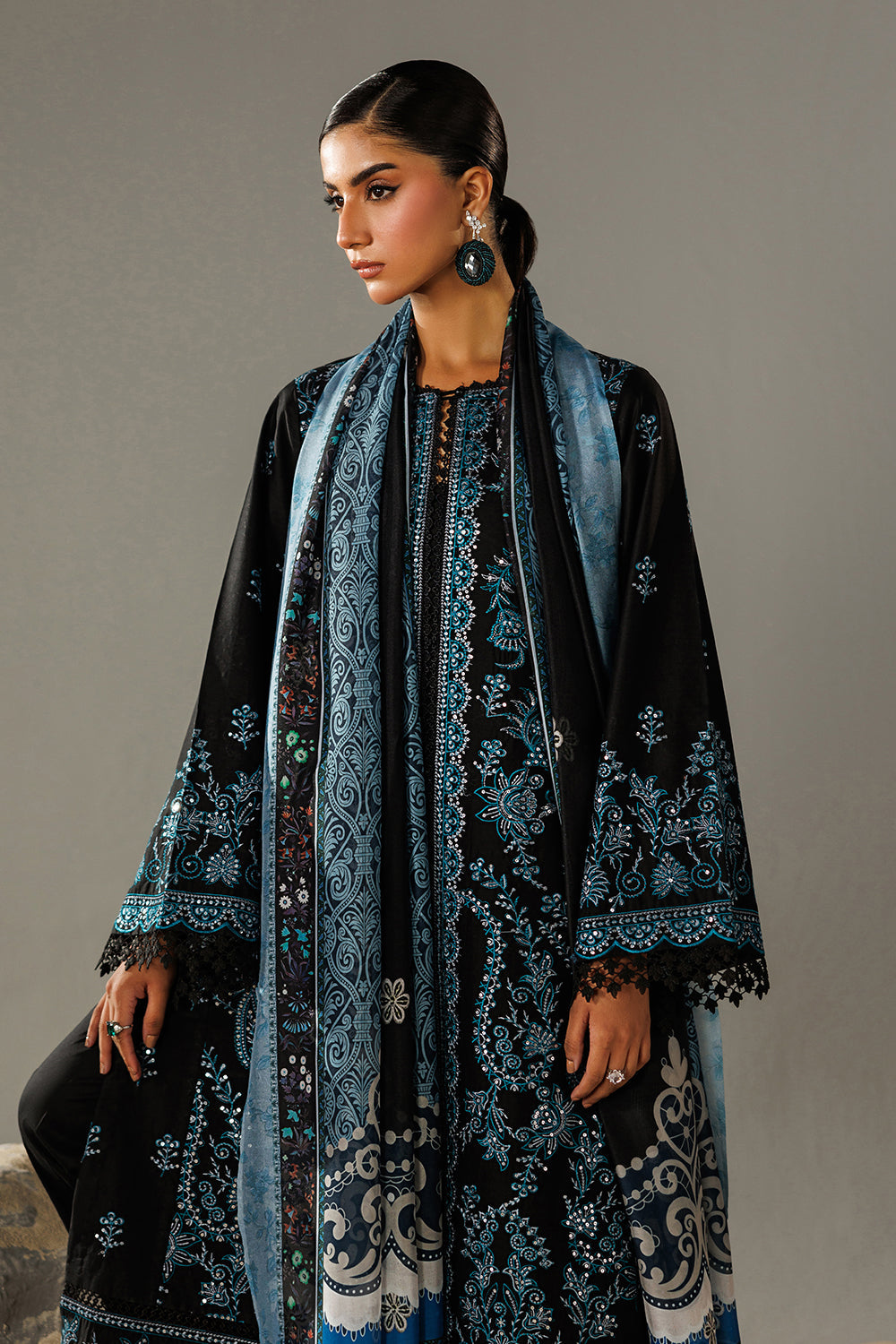 Embroidered Lawn MJ-26-16