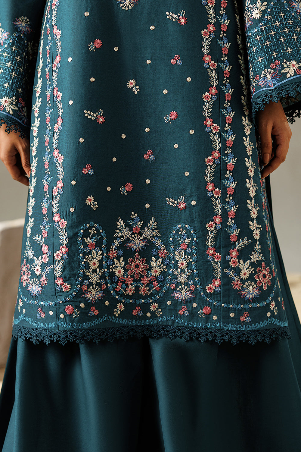Embroidered Lawn MJ-26-10