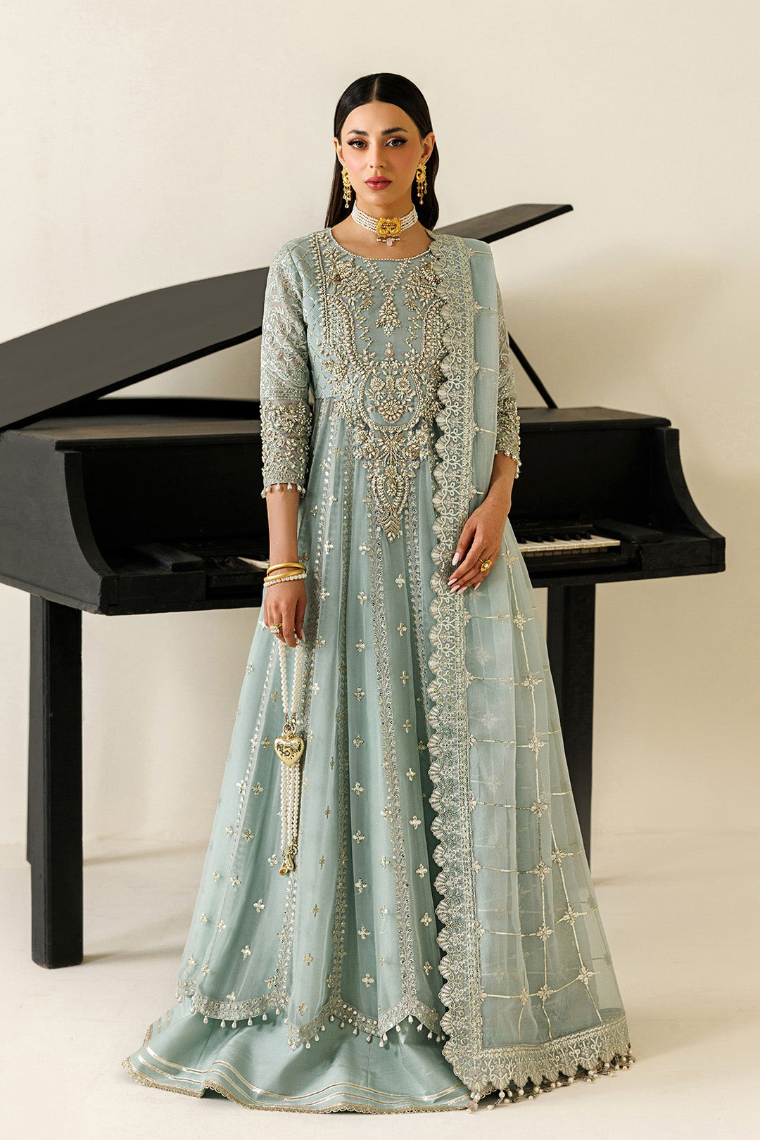 Alizeh – Sinoor Style