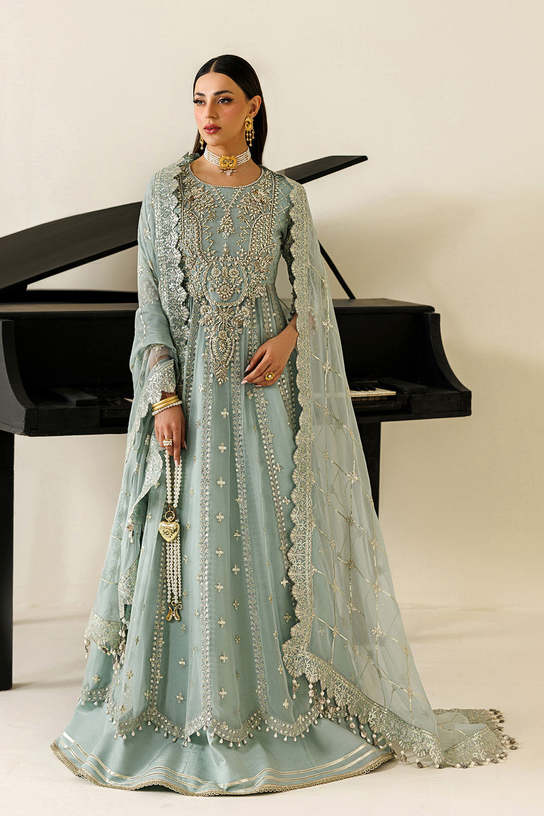 Alizeh – Sinoor Style