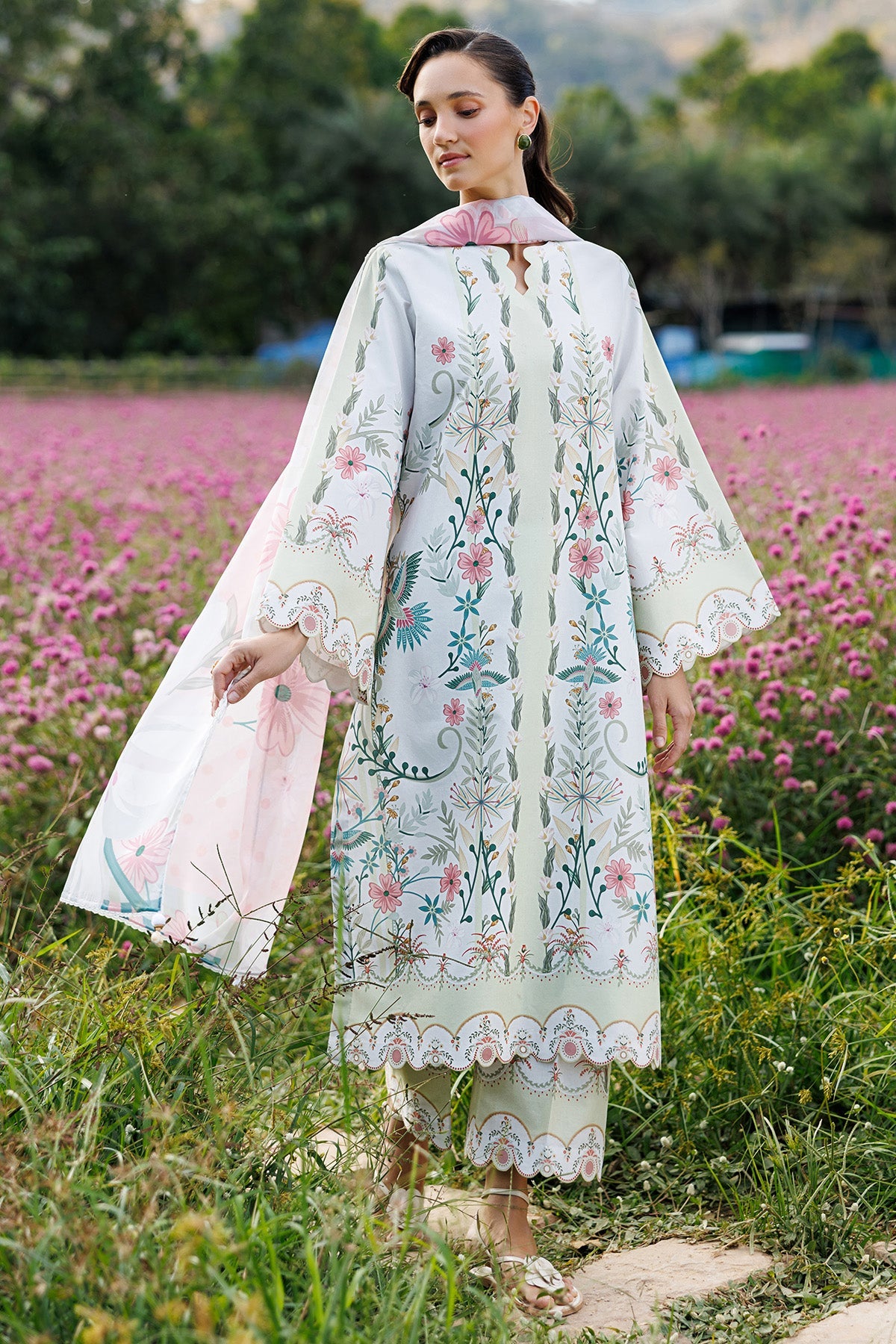 https://cdn.shopify.com/s/files/1/0011/0277/4316/files/1L8A3284.jpg?v=1770626252