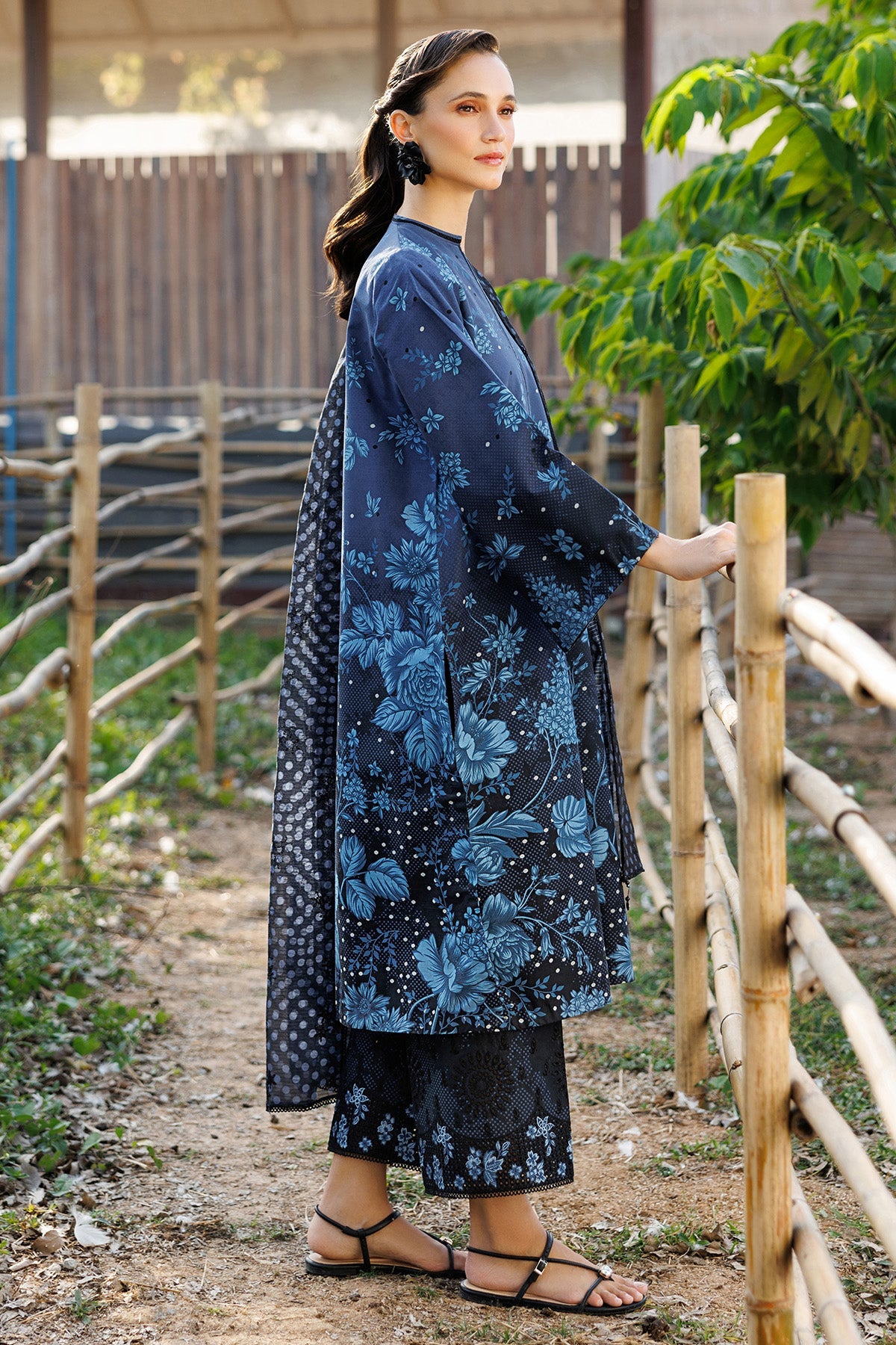 EMBROIDERED LAWN RTW-9295
