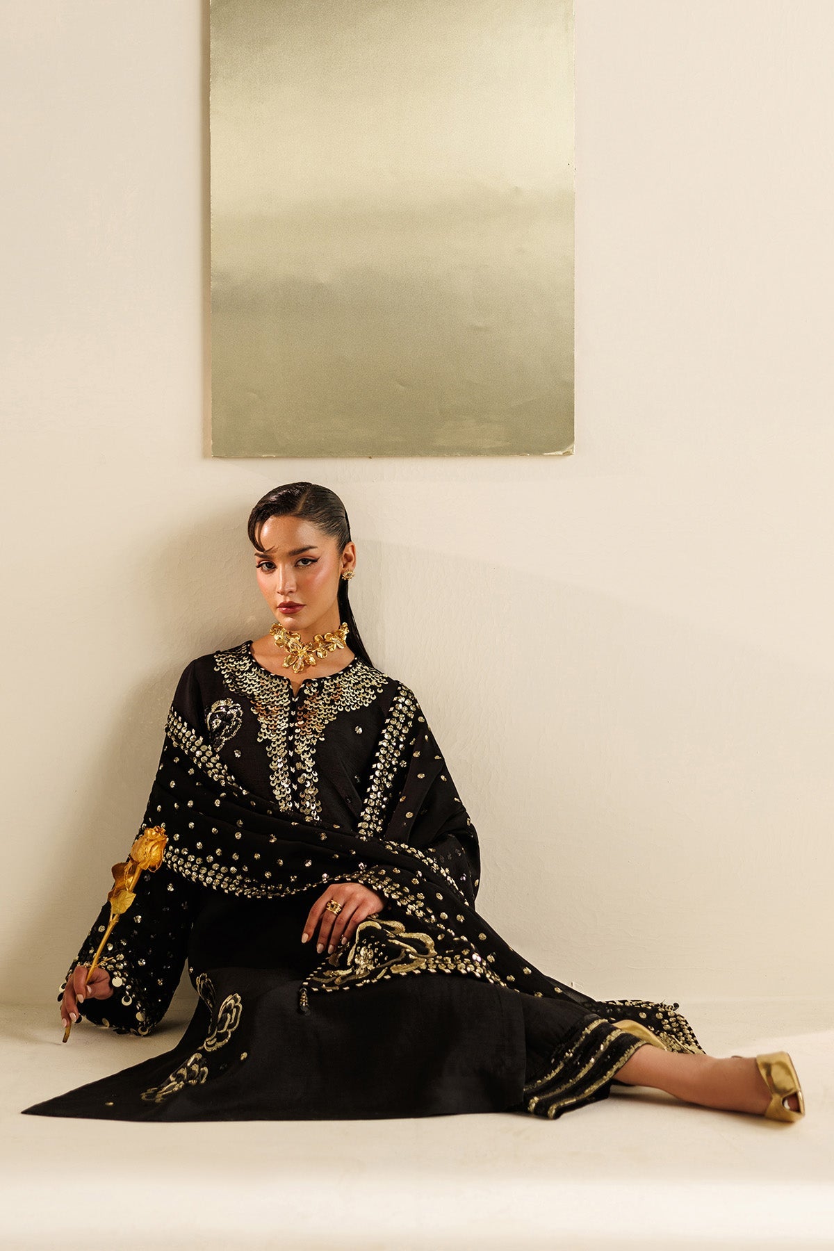 Embroidered Raw Silk Ur-7065