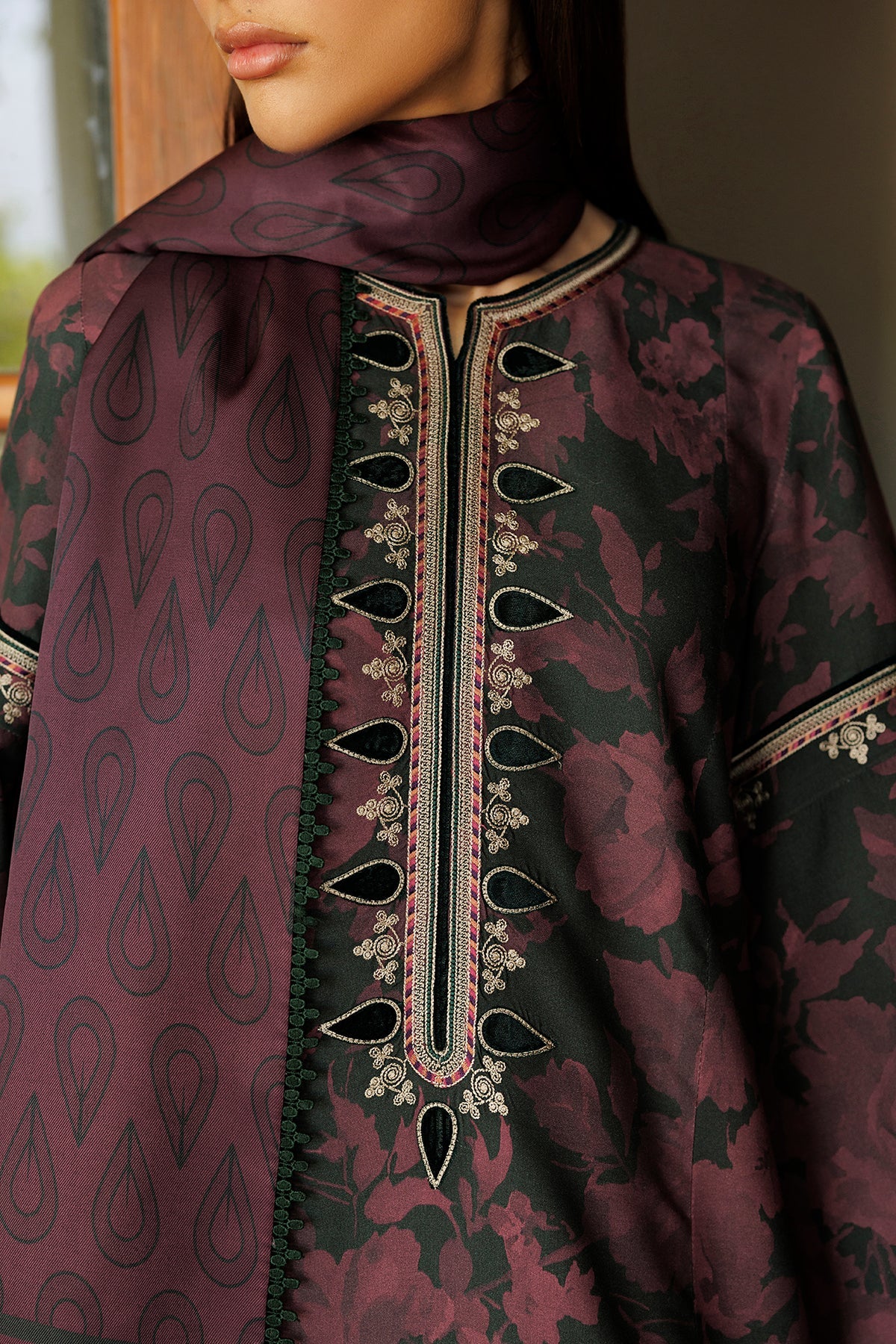 EMBROIDERED PREMIUM VISCOSE RTW-0262