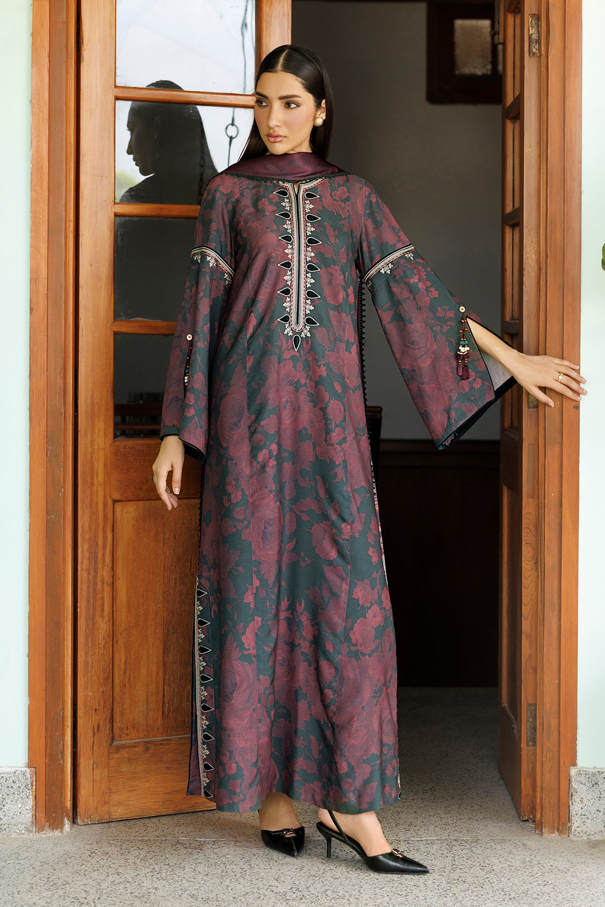 EMBROIDERED PREMIUM VISCOSE RTW-0262