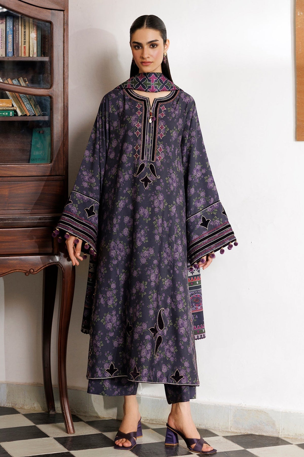 EMBROIDERED PREMIUM VISCOSE UW-0267