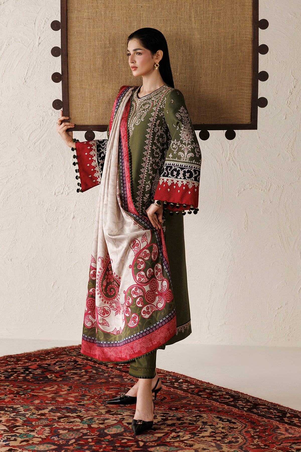 EMBROIDERED PREMIUM KHADDAR UW-0255