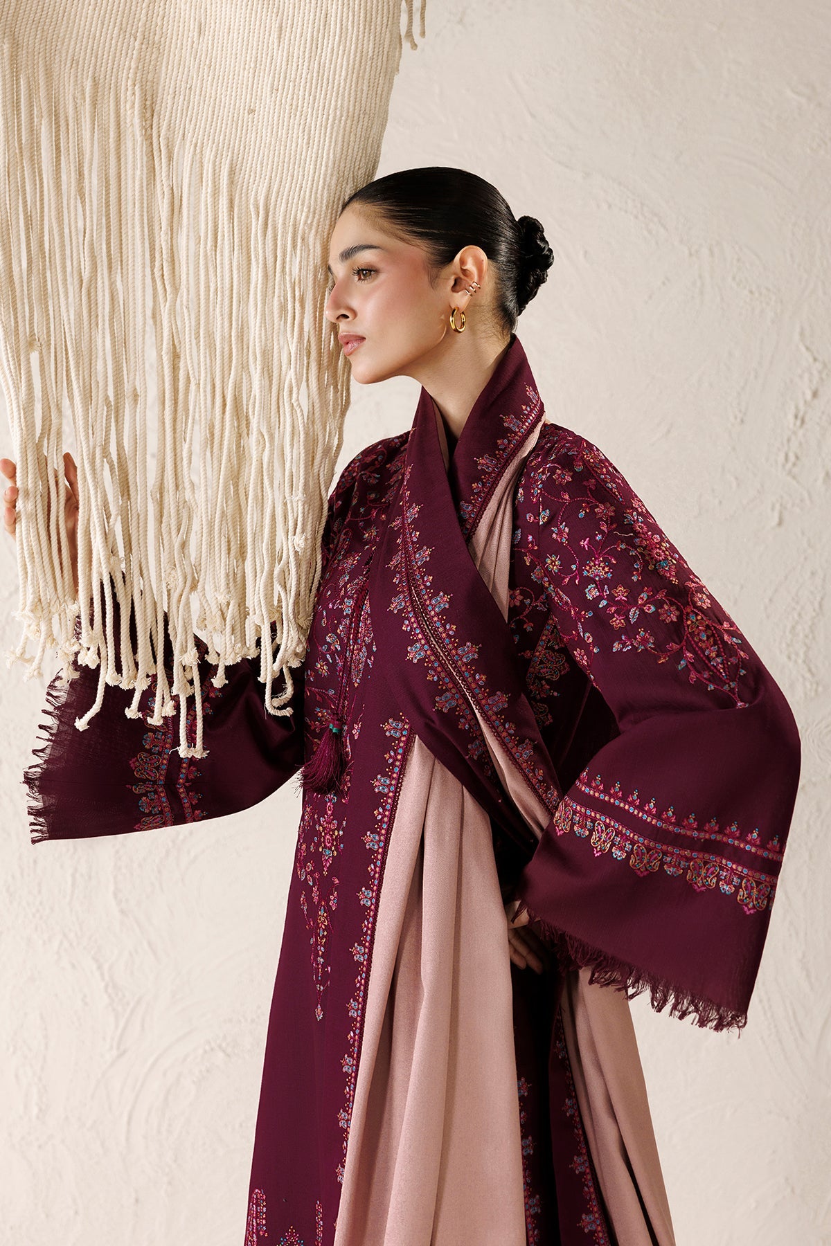 EMBROIDERED PREMIUM KHADDAR UW-0291